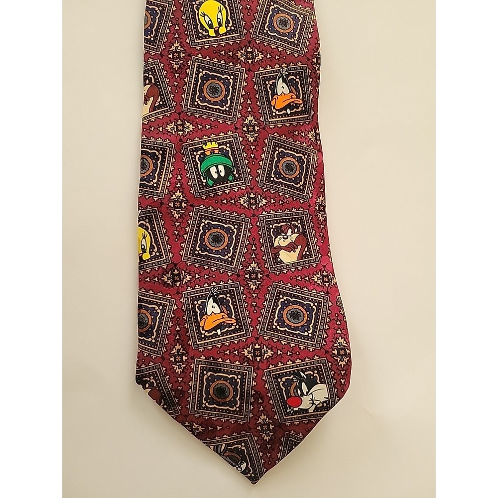 VTG Looney Tunes Mania Bugs Daffy Taz Marvin Tweety Sylvester Novelty‎ Silk Tie